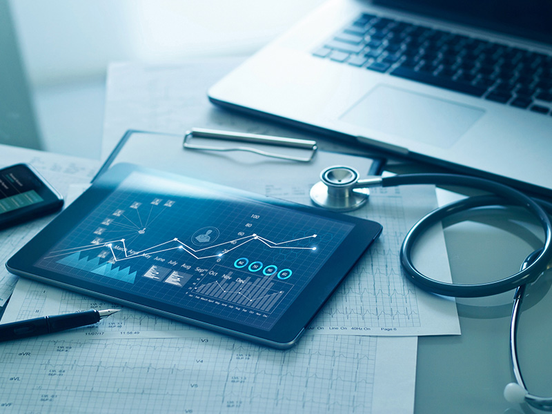 Post-market vigilance and adverse event reporting workflow